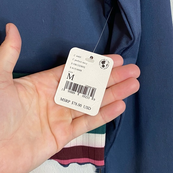 Free People NWT workout top - Picture 10 of 10